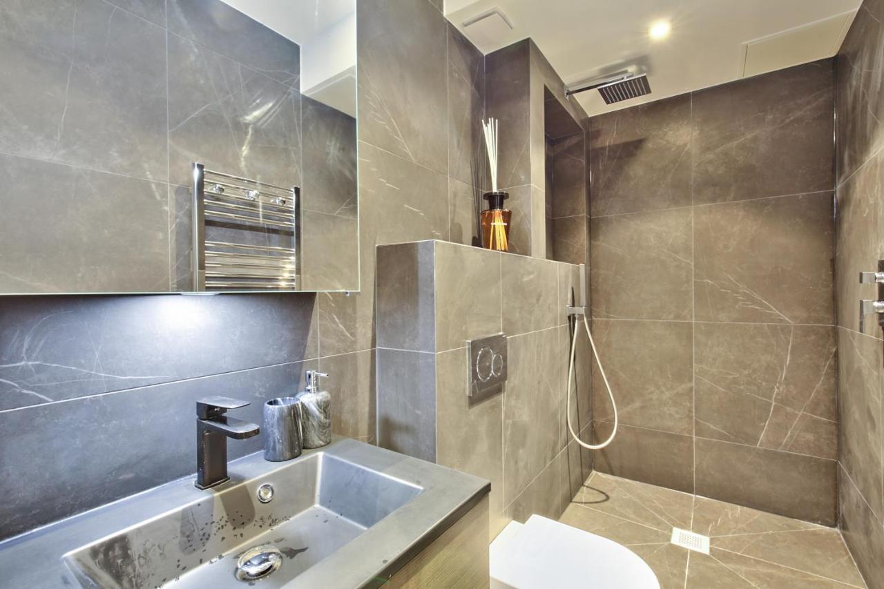 70 - Authentic Parisian Flat Apartment Bagian luar foto